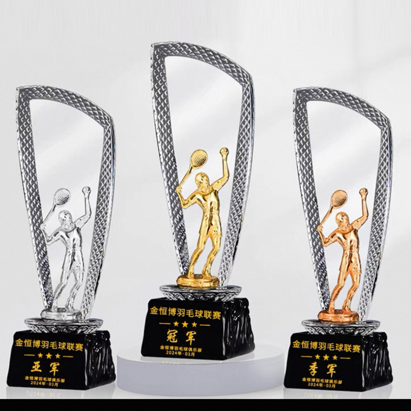 Customized Crystal Trophy Trop - Badminton Europe のレビューと価格