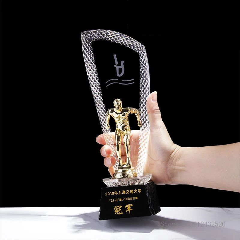 Customized Crystal Trophy Trop - Badminton Europe のレビューと価格