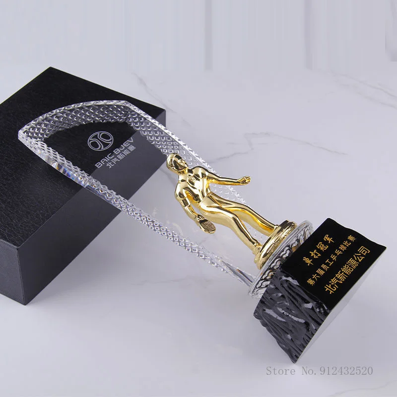 Customized Crystal Trophy Trop - Badminton Europe のレビューと価格