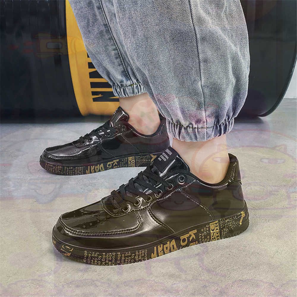 Round Foot Size 45 Sneakers Wh - Badminton News のレビューと価格