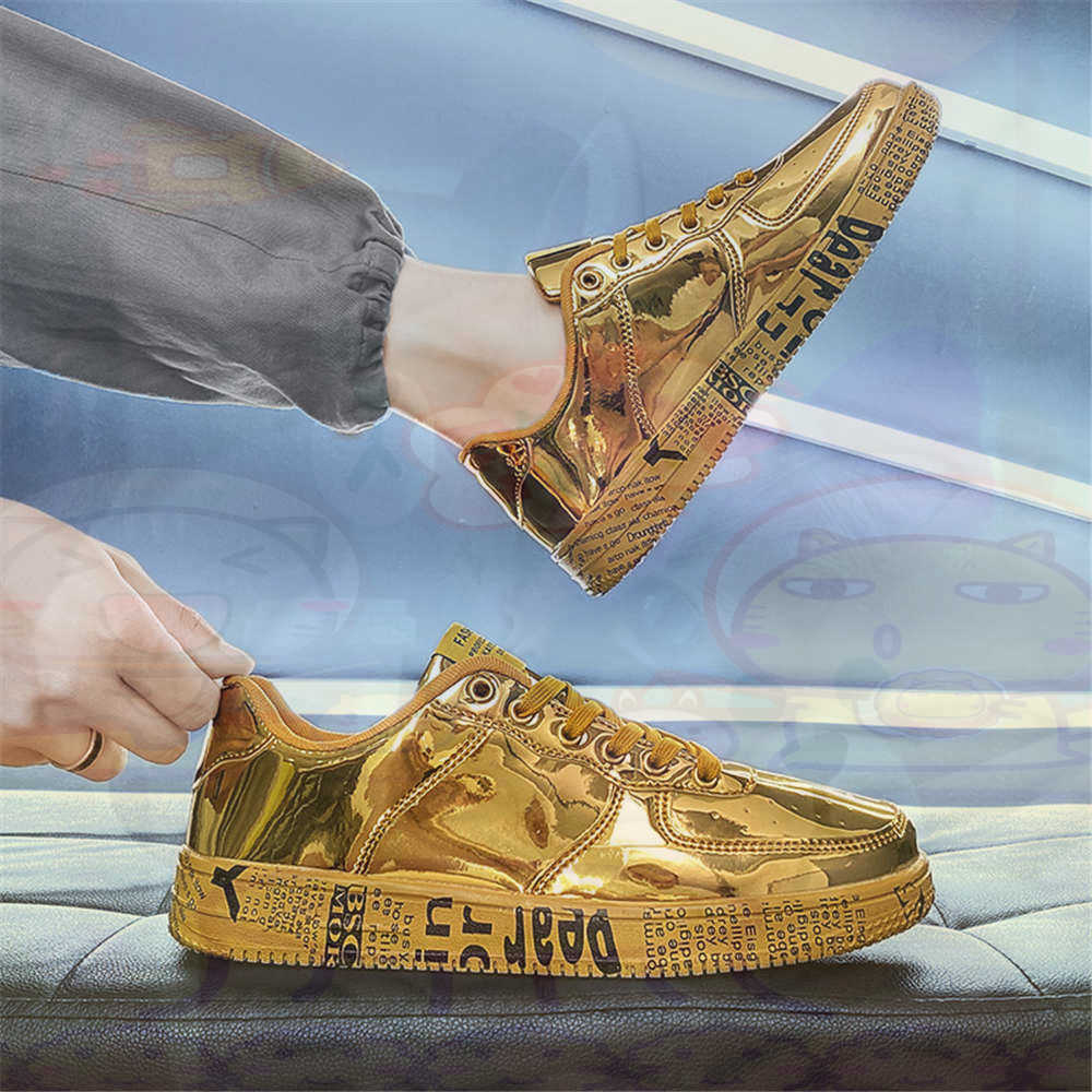 Round Foot Size 45 Sneakers Wh - Badminton News のレビューと価格