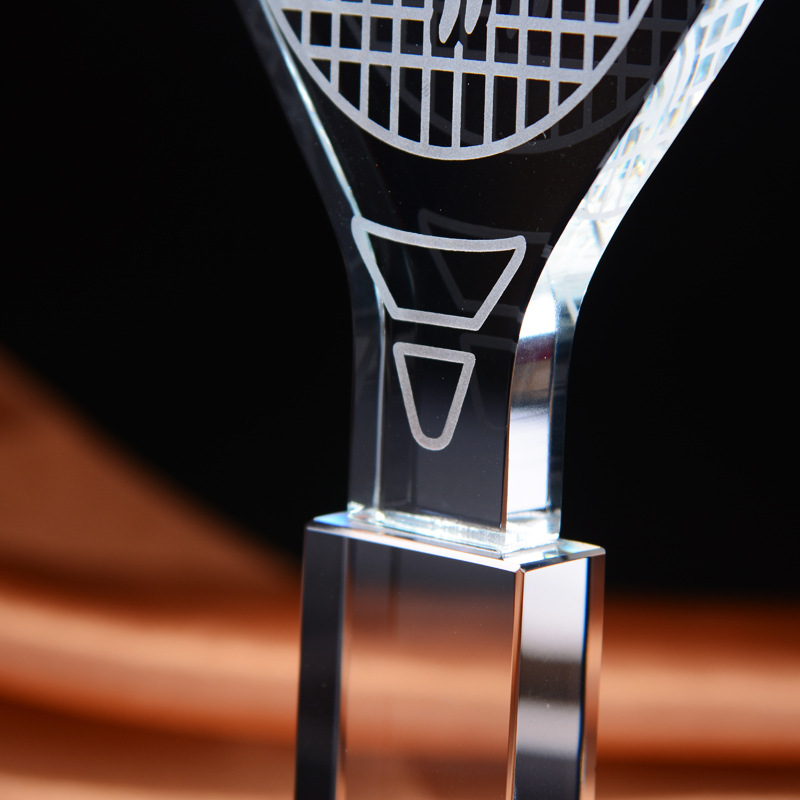 Customized Crystal Trophy Badm - Badminton Europe のレビューと価格
